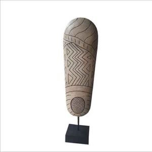 Decoration totem tribal sur socle